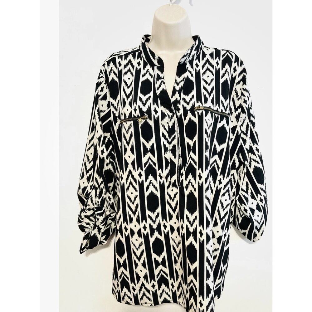 Woman 2x Blouse Black and White Aztec button 3/4 roll tab sleeve Work-ware /Date